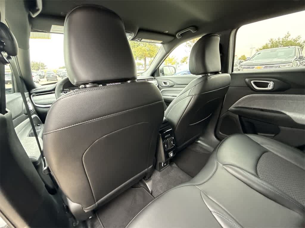 Thumbnail: 2026 Jeep Compass - 11