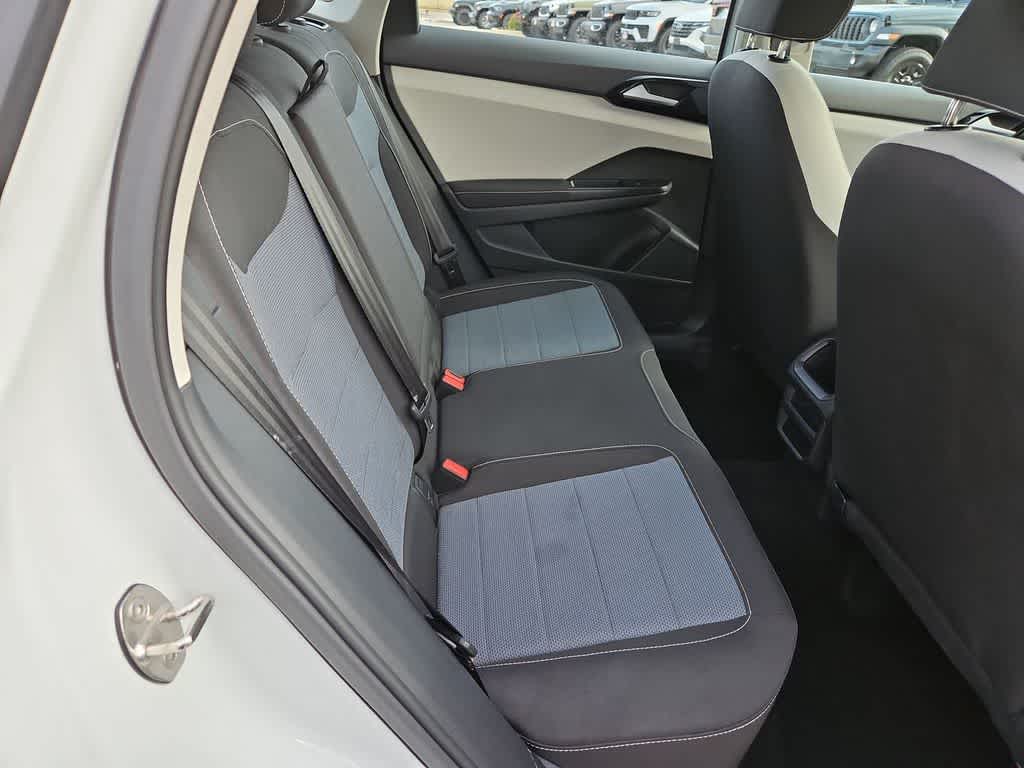 Thumbnail: 2025 Volkswagen Taos - 26