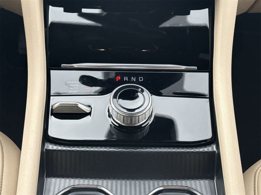 2025 Jeep Grand Cherokee Limited Edition 16