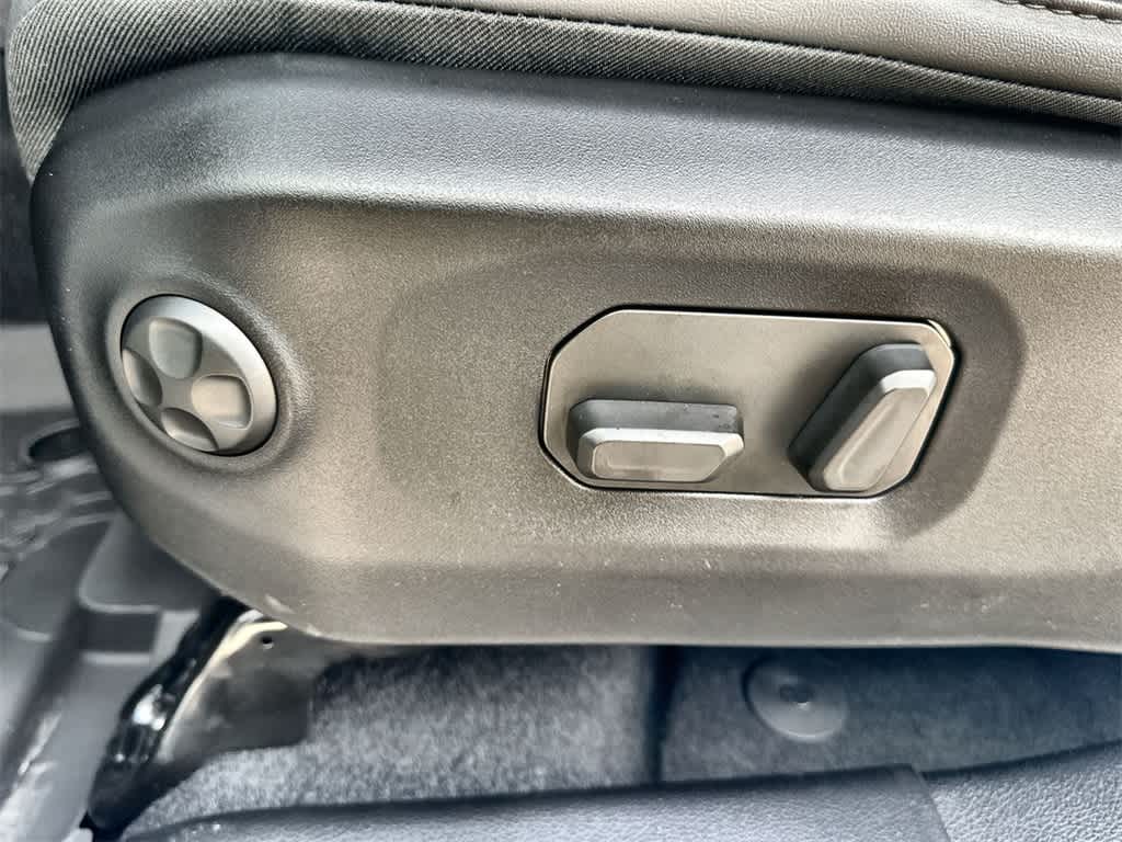 Thumbnail: 2026 Jeep Wrangler - 26