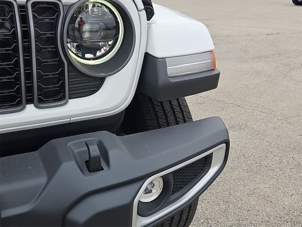 Thumbnail: 2026 Jeep Gladiator - 11