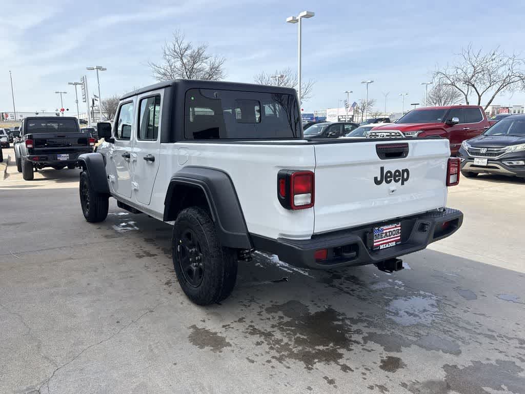 Thumbnail: 2026 Jeep Gladiator - 4