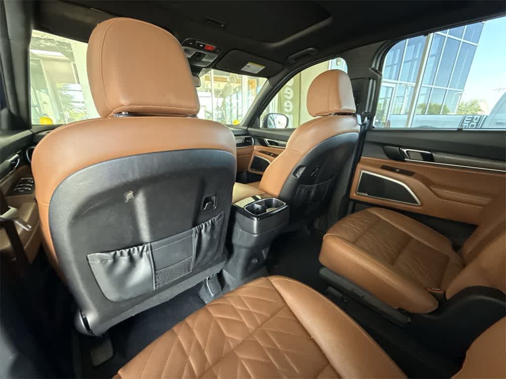 Thumbnail: 2023 Kia Telluride - 11