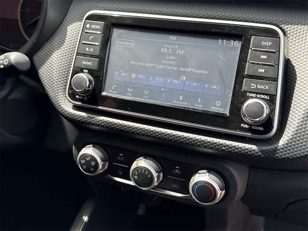 Thumbnail: 2021 Nissan Kicks - 14
