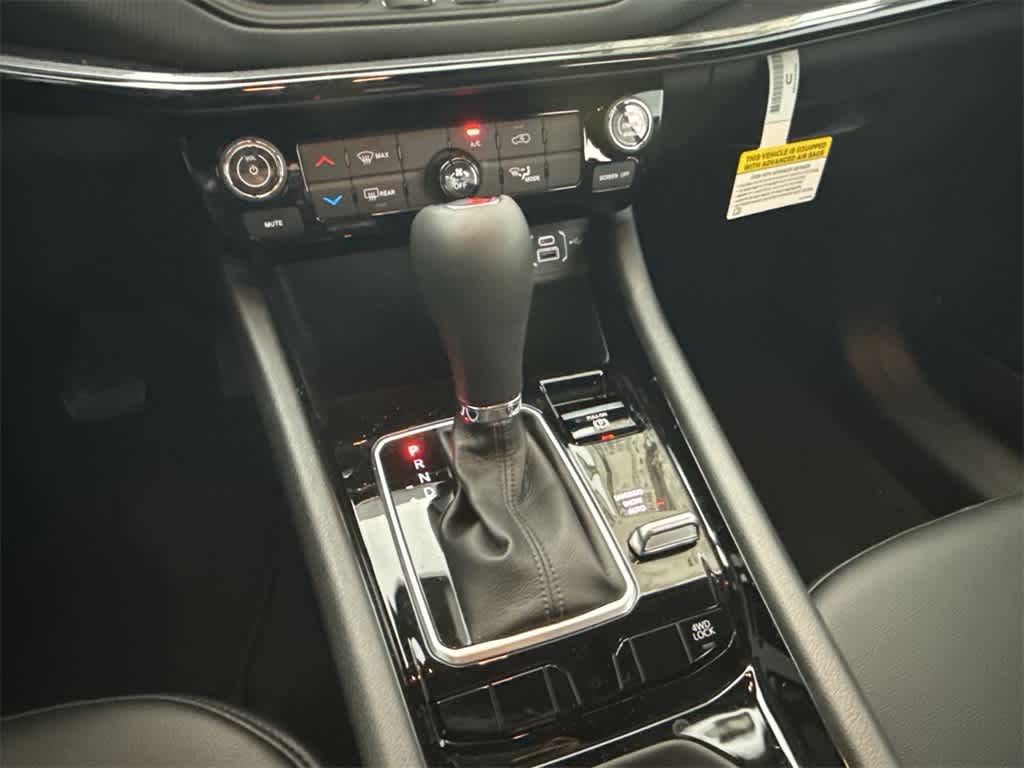 Thumbnail: 2026 Jeep Compass - 17