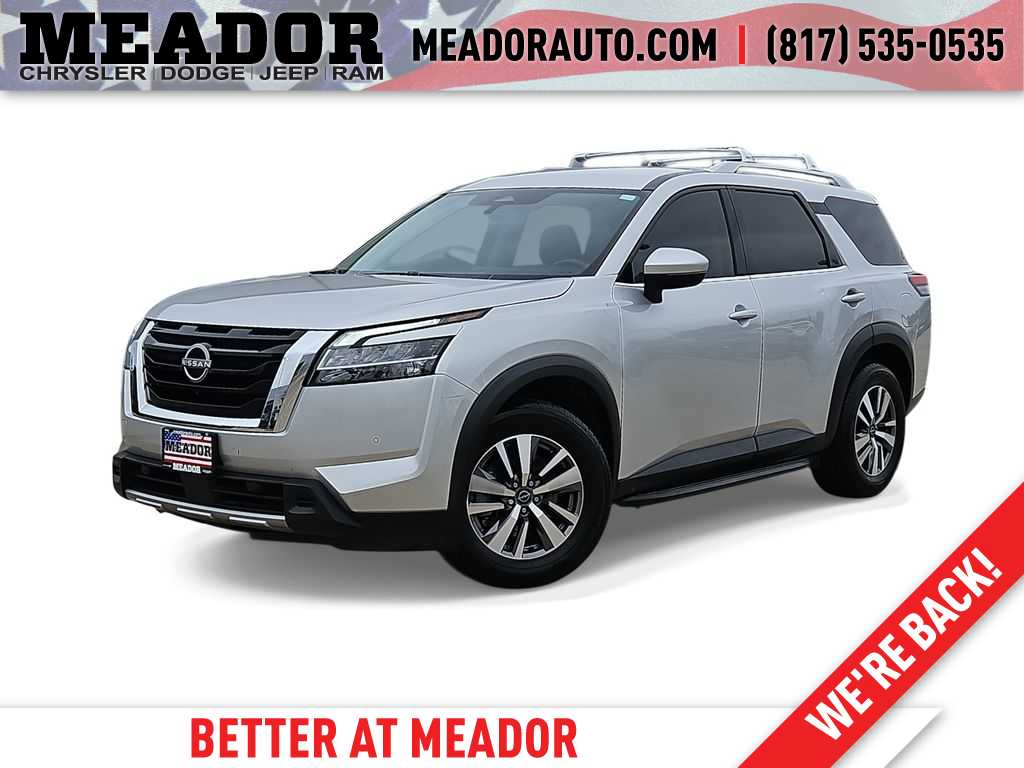 2023 Nissan Pathfinder SL
