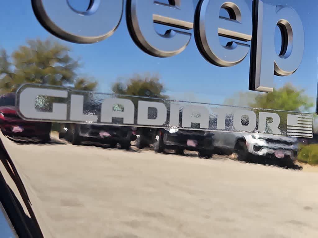 Thumbnail: 2026 Jeep Gladiator - 13