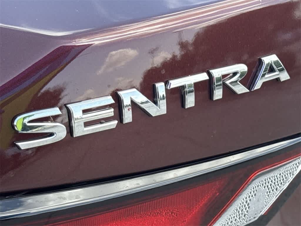 Thumbnail: 2022 Nissan Sentra - 9