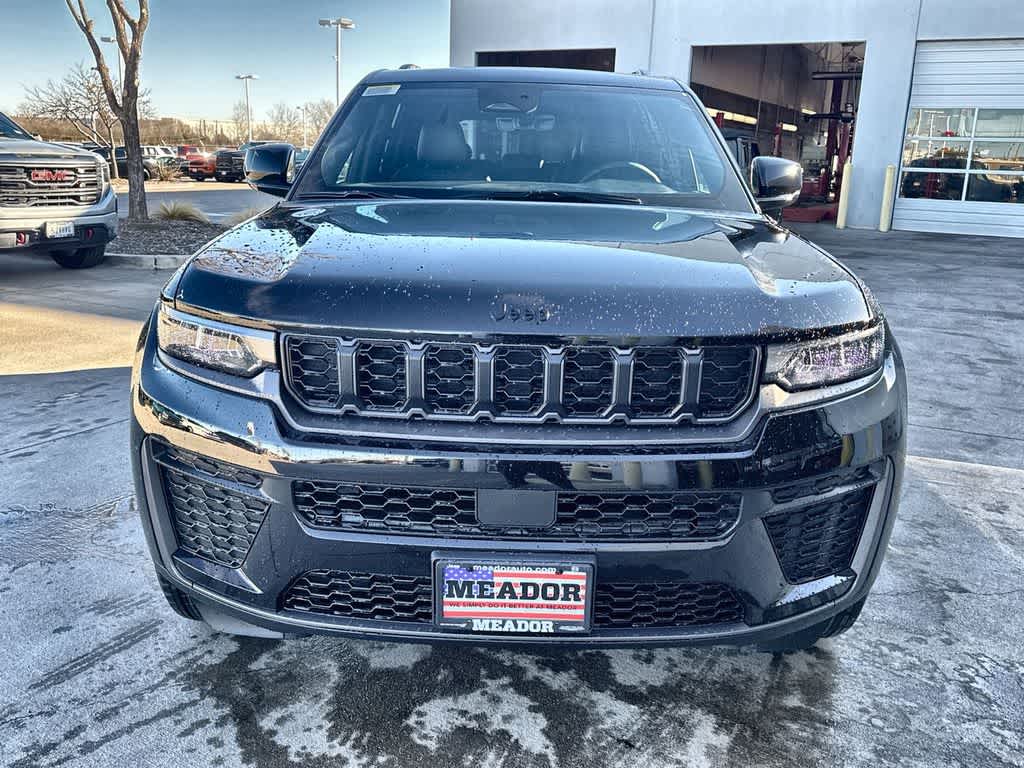 Thumbnail: 2026 Jeep Grand Cherokee - 7