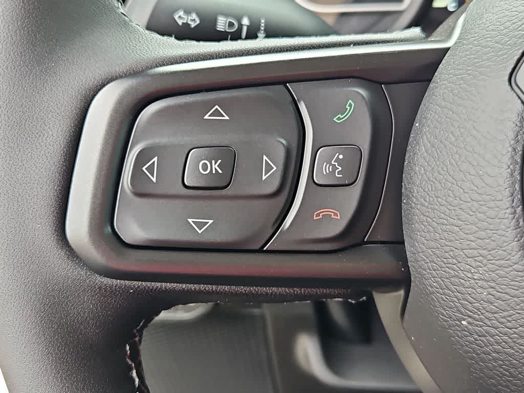 Thumbnail: 2026 Jeep Gladiator - 24