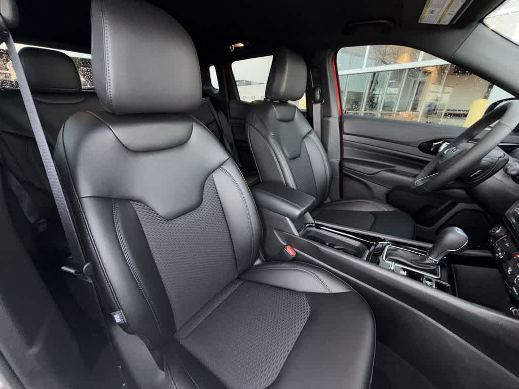 Thumbnail: 2026 Jeep Compass - 14