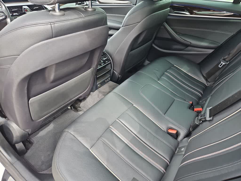 Thumbnail: 2020 BMW 5 Series - 19