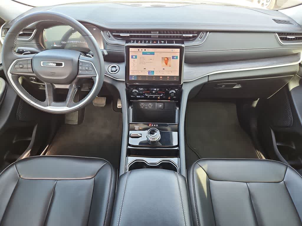 Thumbnail: 2023 Jeep Grand Cherokee - 16