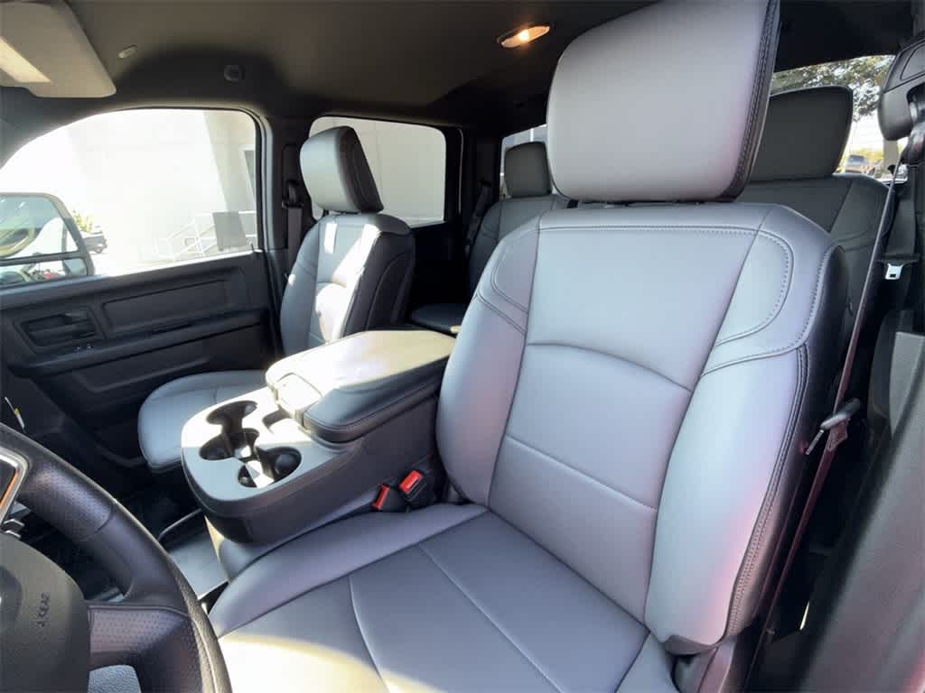 Thumbnail: 2026 RAM 3500 - 10