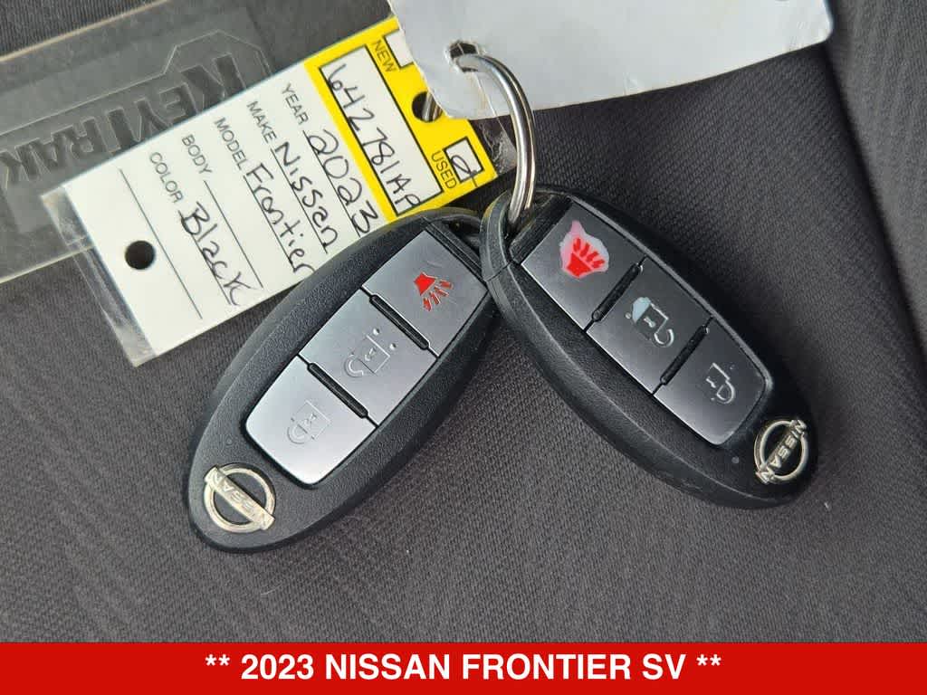 Thumbnail: 2023 Nissan Frontier - 33