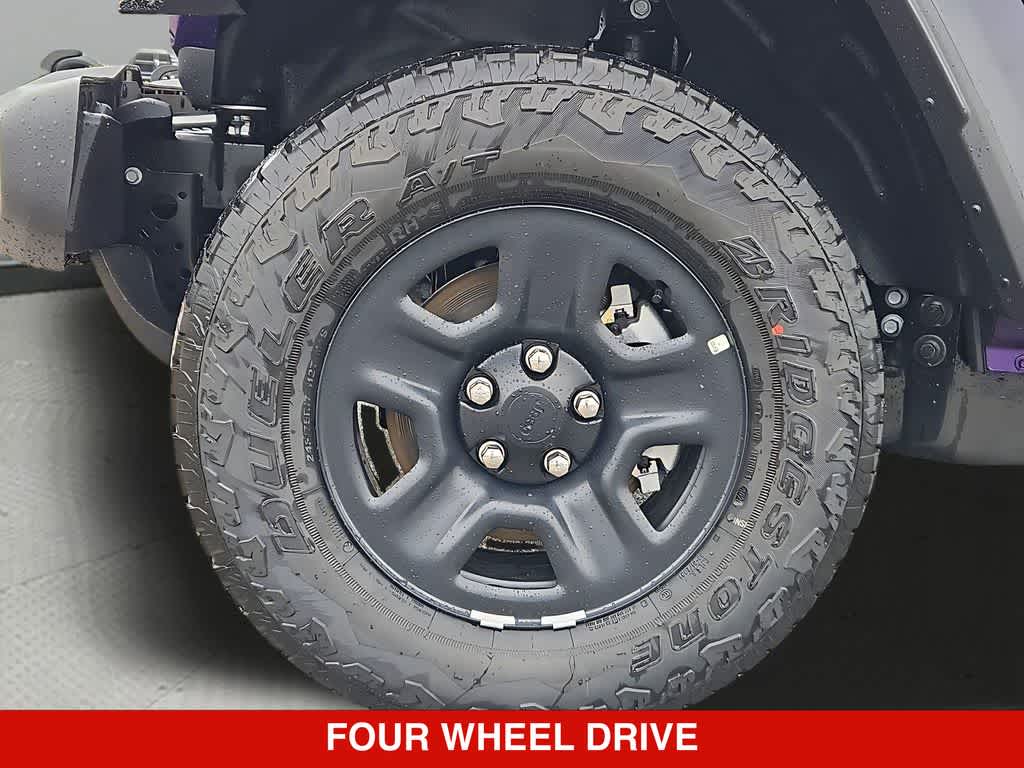 Thumbnail: 2026 Jeep Gladiator - 14