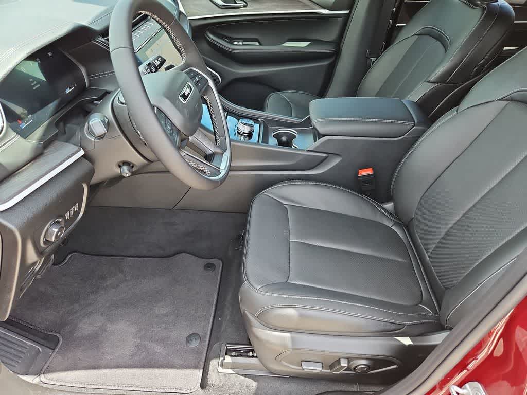 Thumbnail: 2026 Jeep Grand Cherokee L - 17