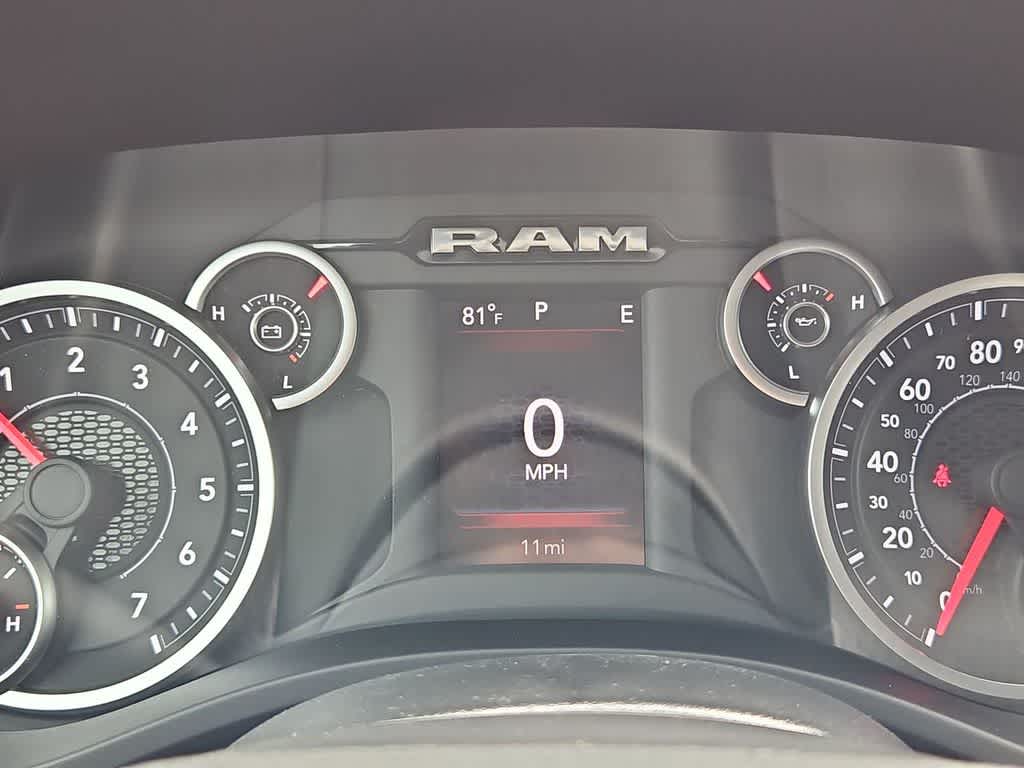 Thumbnail: 2026 RAM 1500 - 32