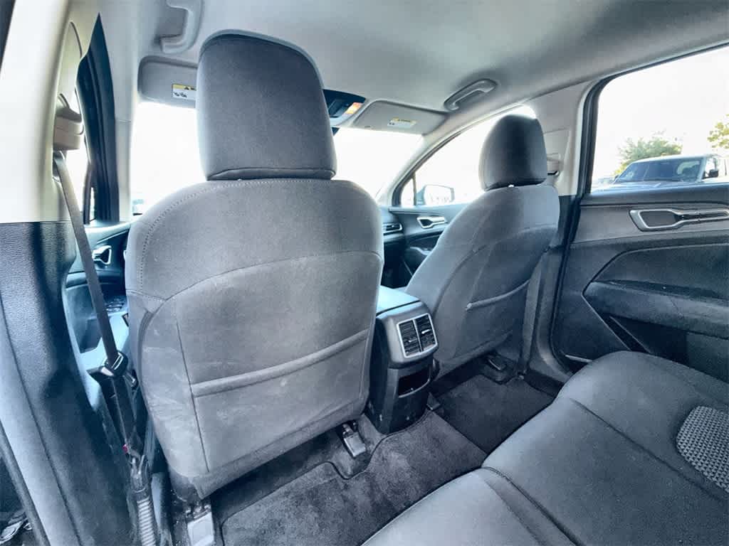 Thumbnail: 2023 Kia Sportage - 11