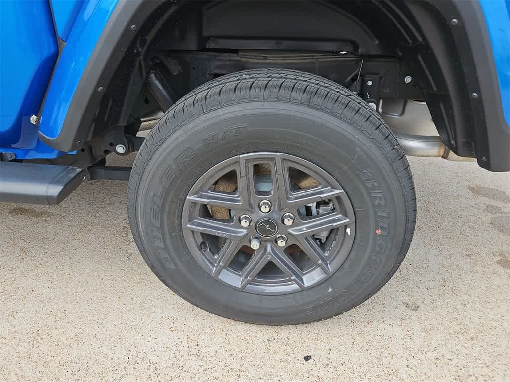 Thumbnail: 2025 Jeep Gladiator - 19