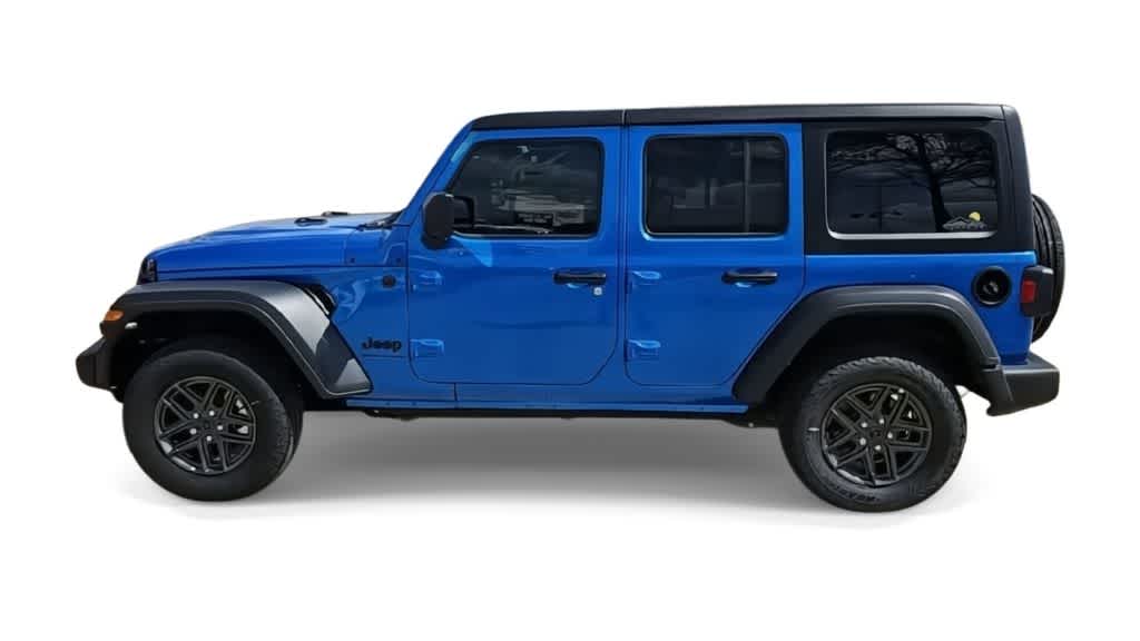 Thumbnail: 2025 Jeep Wrangler - 5