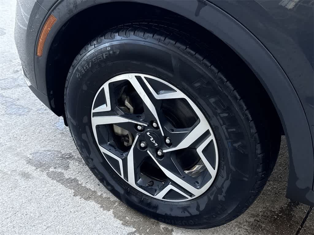 Thumbnail: 2023 Kia Sportage - 9