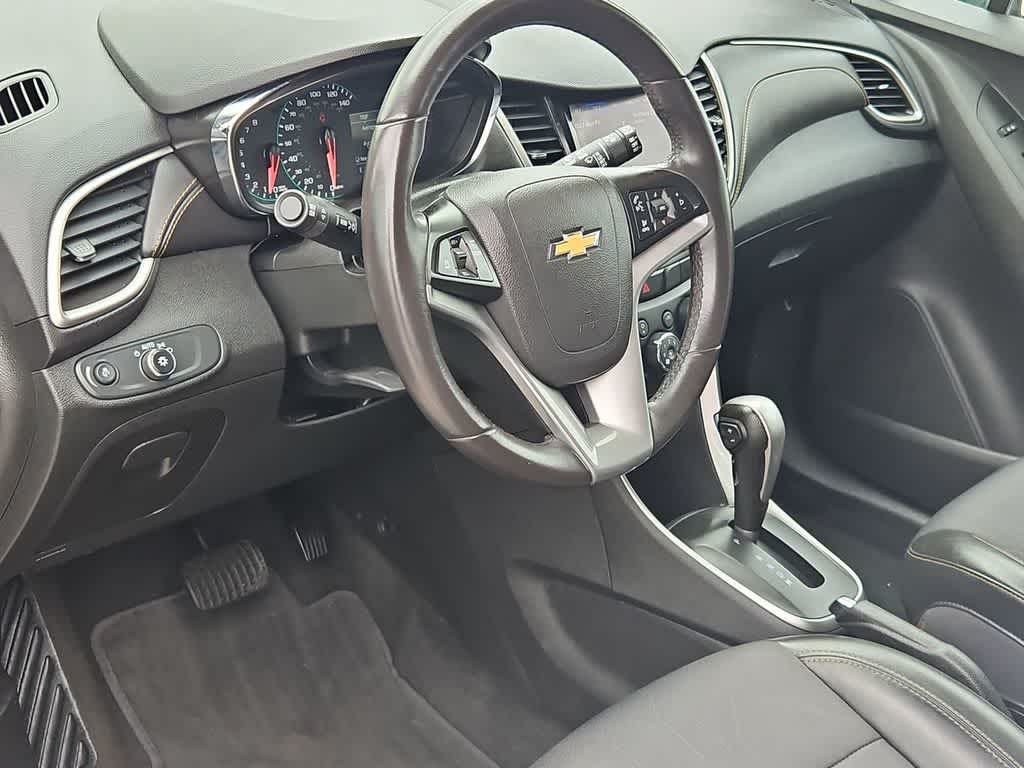 Thumbnail: 2020 Chevrolet Trax - 10