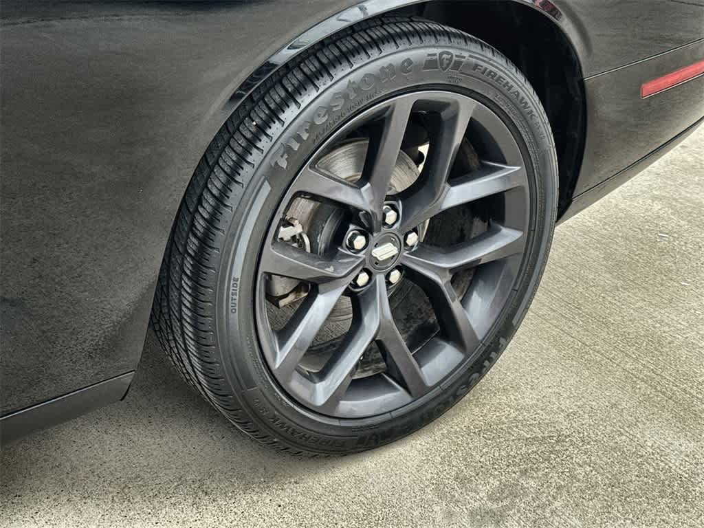 Thumbnail: 2021 Dodge Challenger - 9