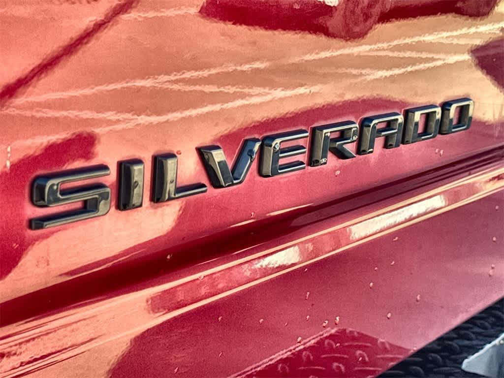 Thumbnail: 2019 Chevrolet Silverado 1500 - 10