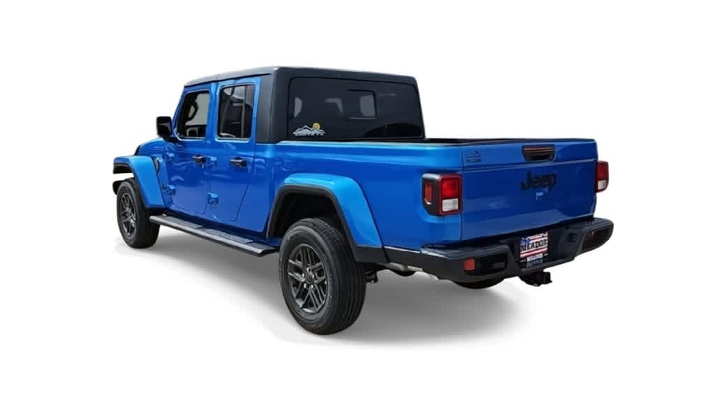 Thumbnail: 2025 Jeep Gladiator - 7
