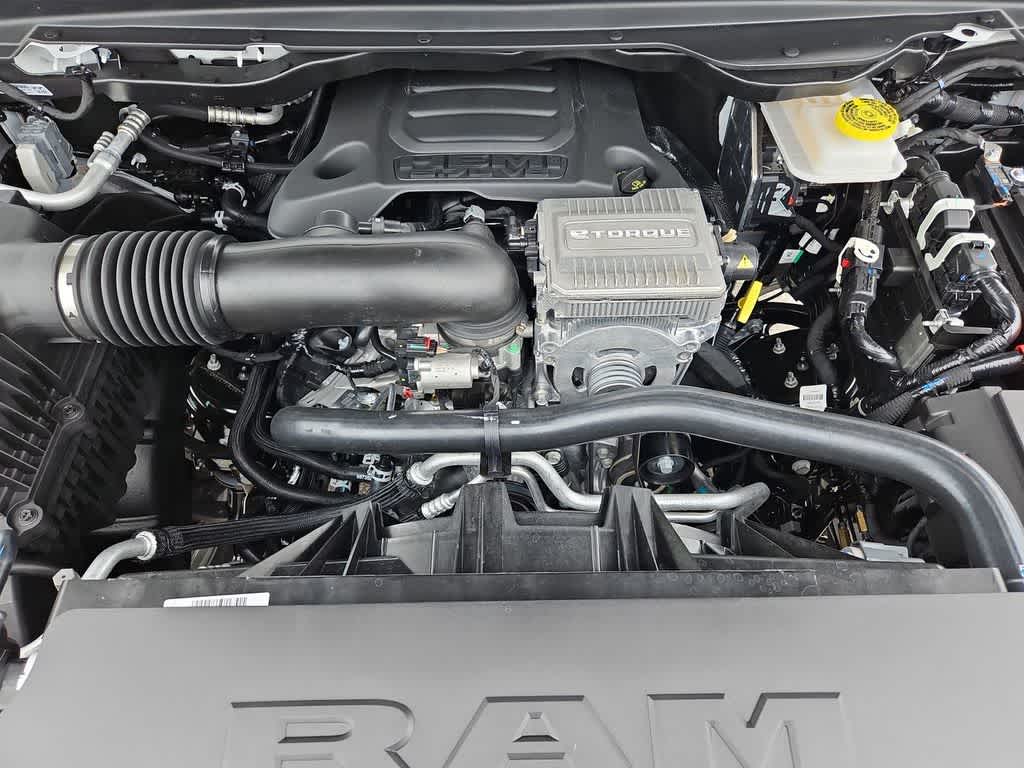 Thumbnail: 2026 RAM 1500 - 15