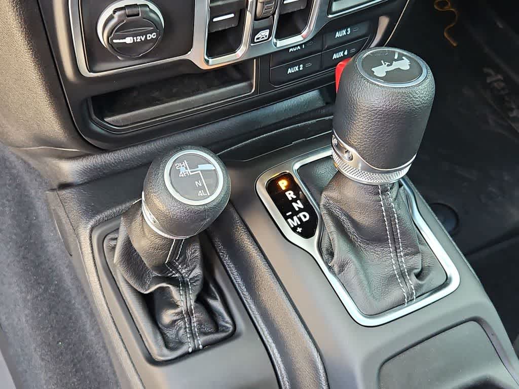 Thumbnail: 2025 Jeep Wrangler - 31