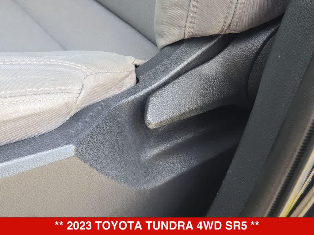 Thumbnail: 2023 Toyota Tundra - 16