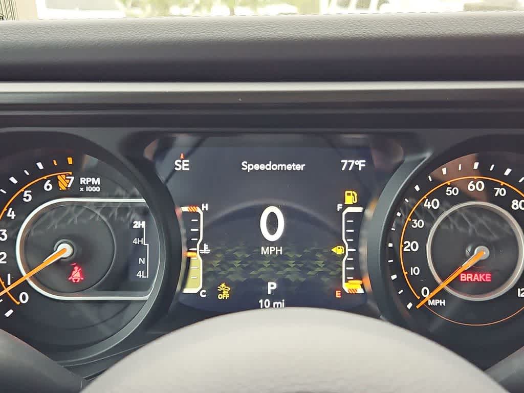 Thumbnail: 2026 Jeep Gladiator - 32