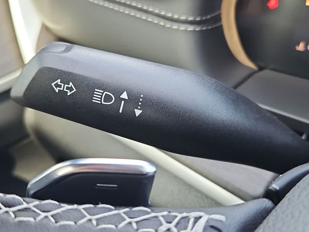 Thumbnail: 2026 Jeep Grand Cherokee - 28