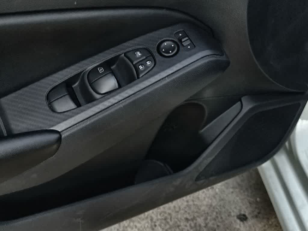 Thumbnail: 2022 Nissan Altima - 23