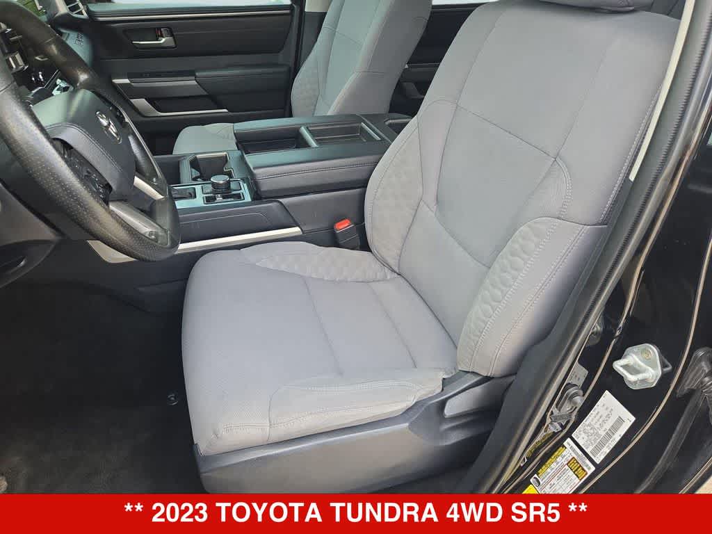 Thumbnail: 2023 Toyota Tundra - 15