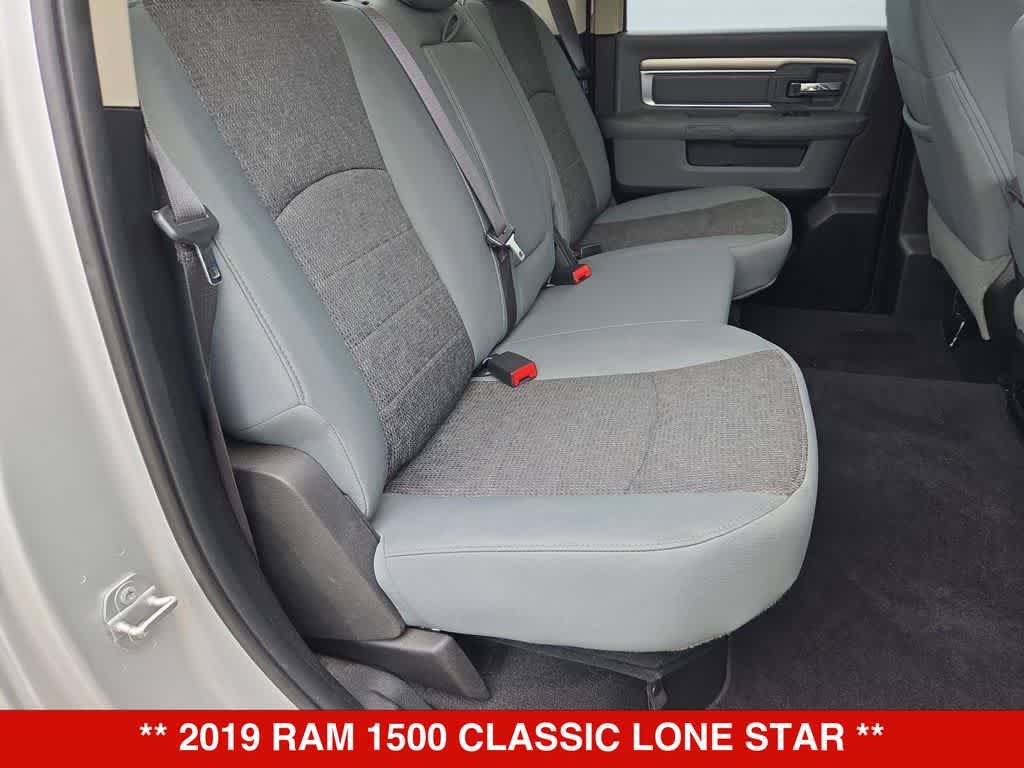 Thumbnail: 2019 RAM 1500 Classic - 19