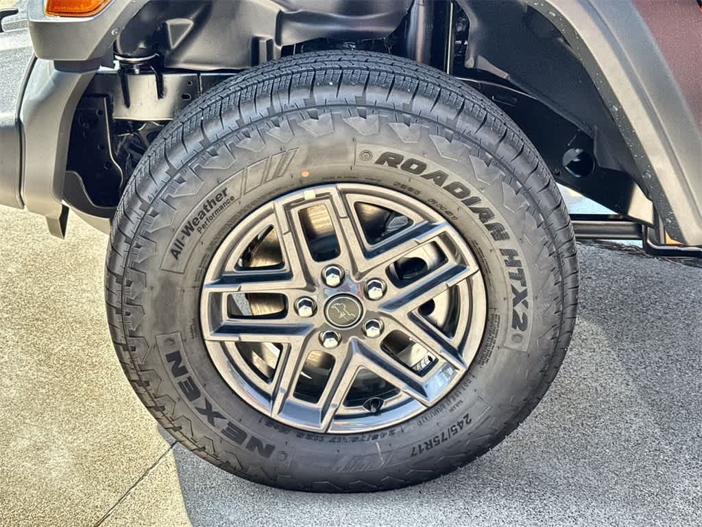 Thumbnail: 2025 Jeep Wrangler - 9