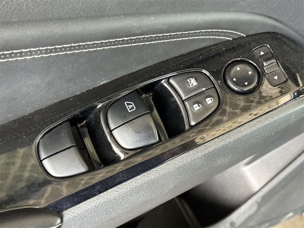 Thumbnail: 2023 Nissan Altima - 21