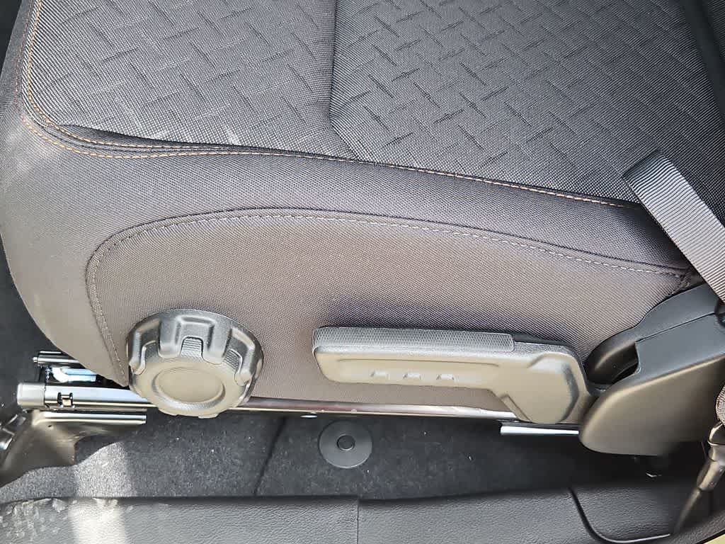 Thumbnail: 2026 Jeep Gladiator - 18