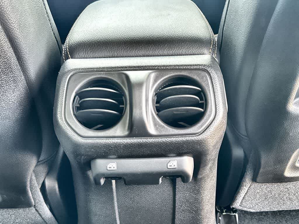 Thumbnail: 2026 Jeep Gladiator - 20