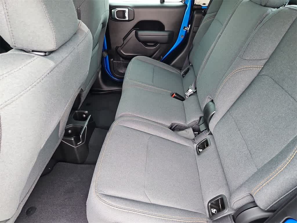 Thumbnail: 2026 Jeep Gladiator - 20