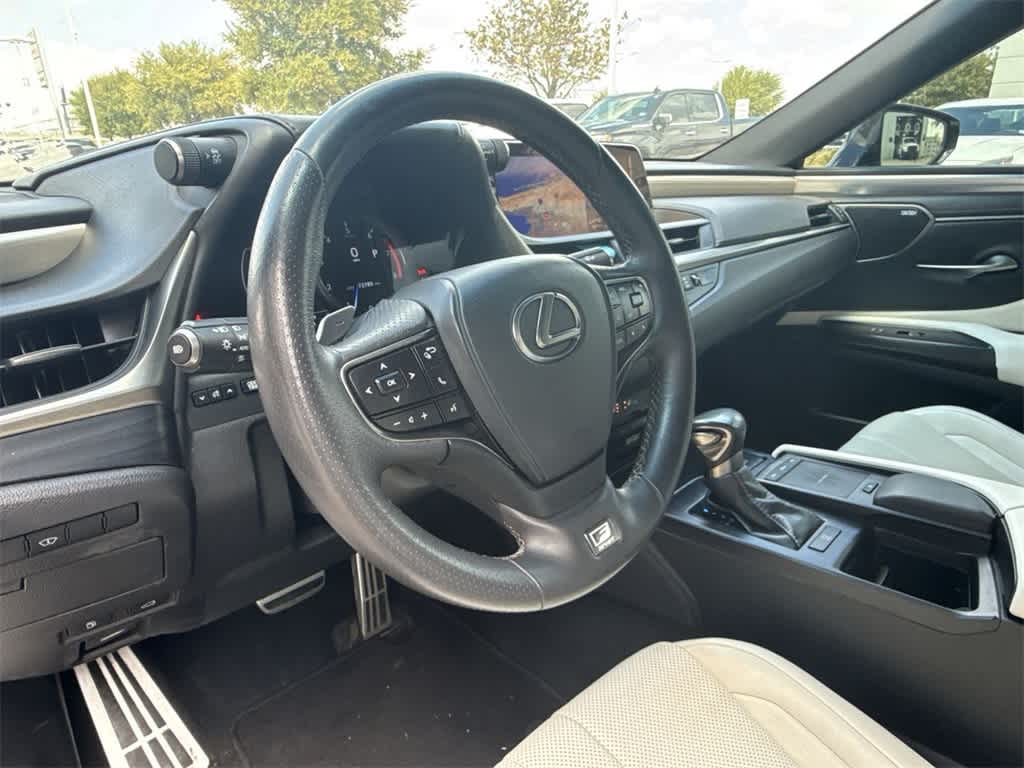 2021 Lexus ES 350 F SPORT photo 2