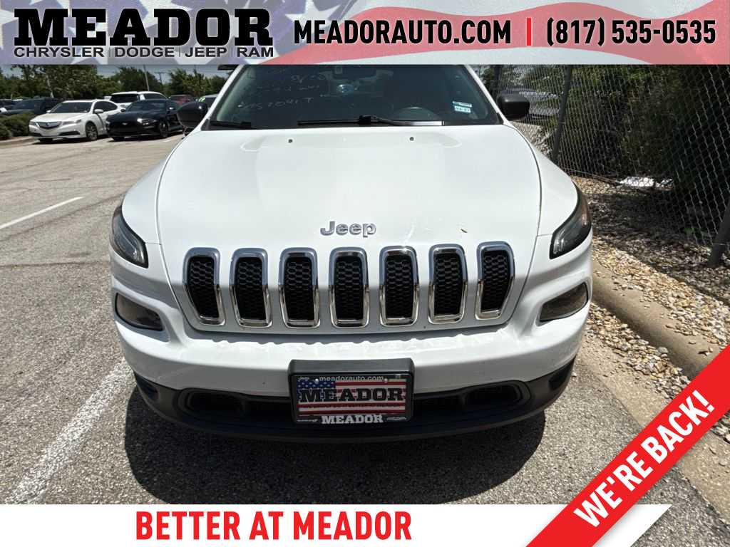 Thumbnail: 2016 Jeep Cherokee - 1