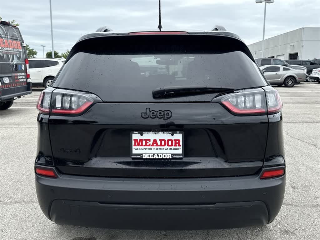 Thumbnail: 2023 Jeep Cherokee - 5