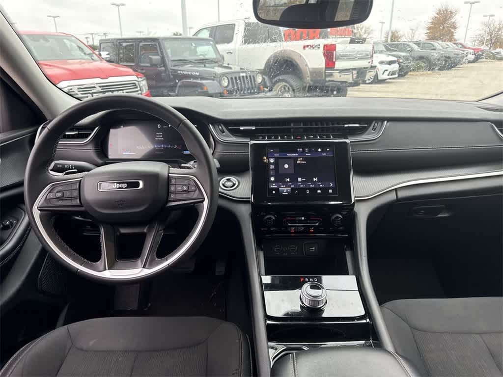 Thumbnail: 2023 Jeep Grand Cherokee L - 16