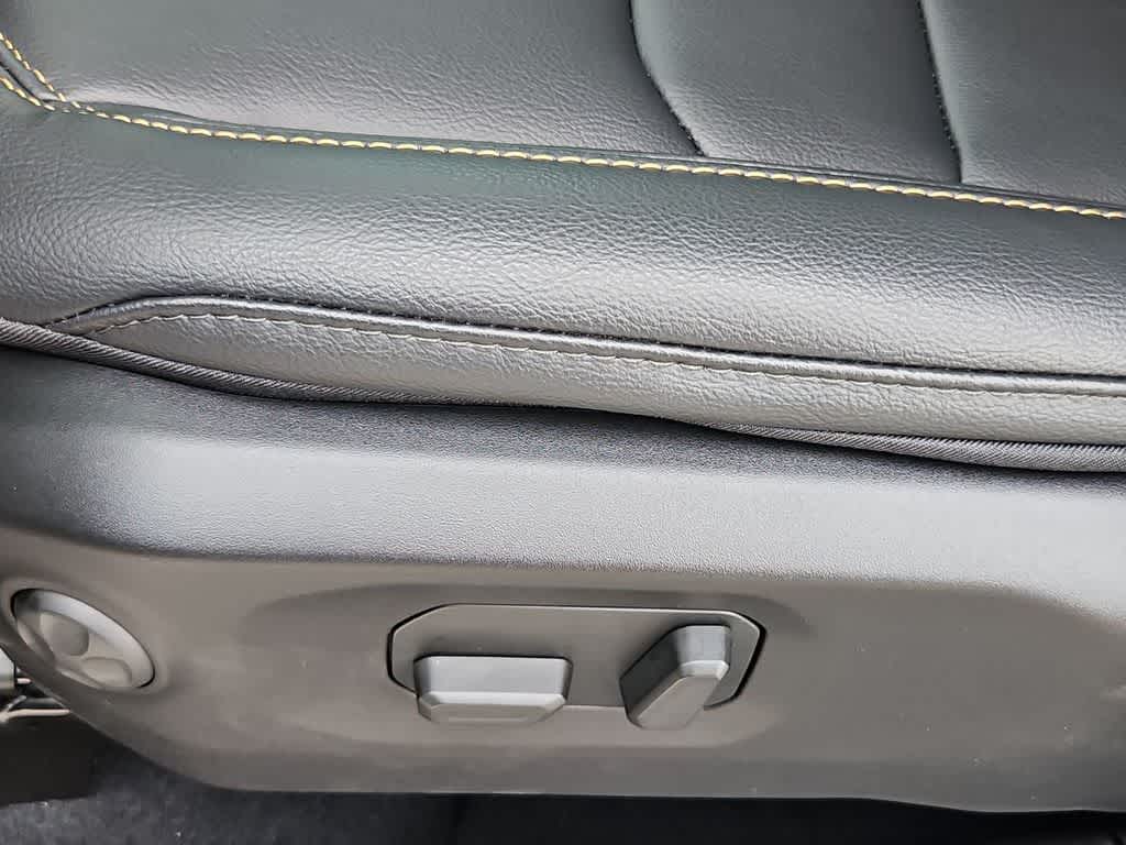 Thumbnail: 2026 Jeep Gladiator - 18