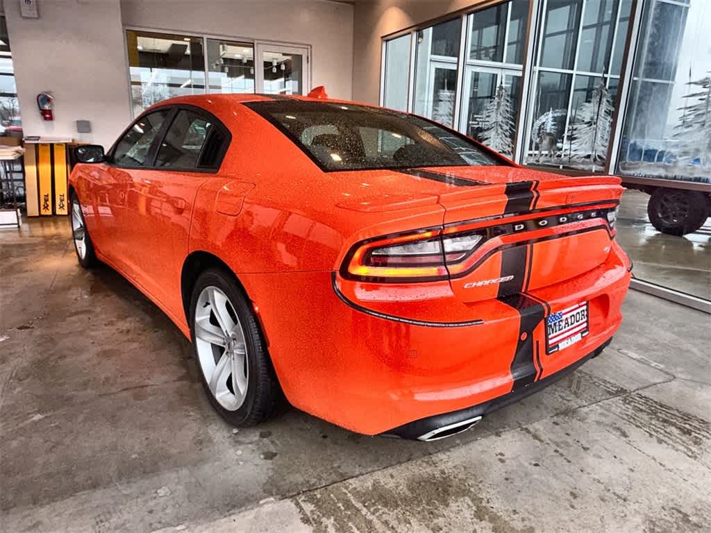 Thumbnail: 2018 Dodge Charger - 4