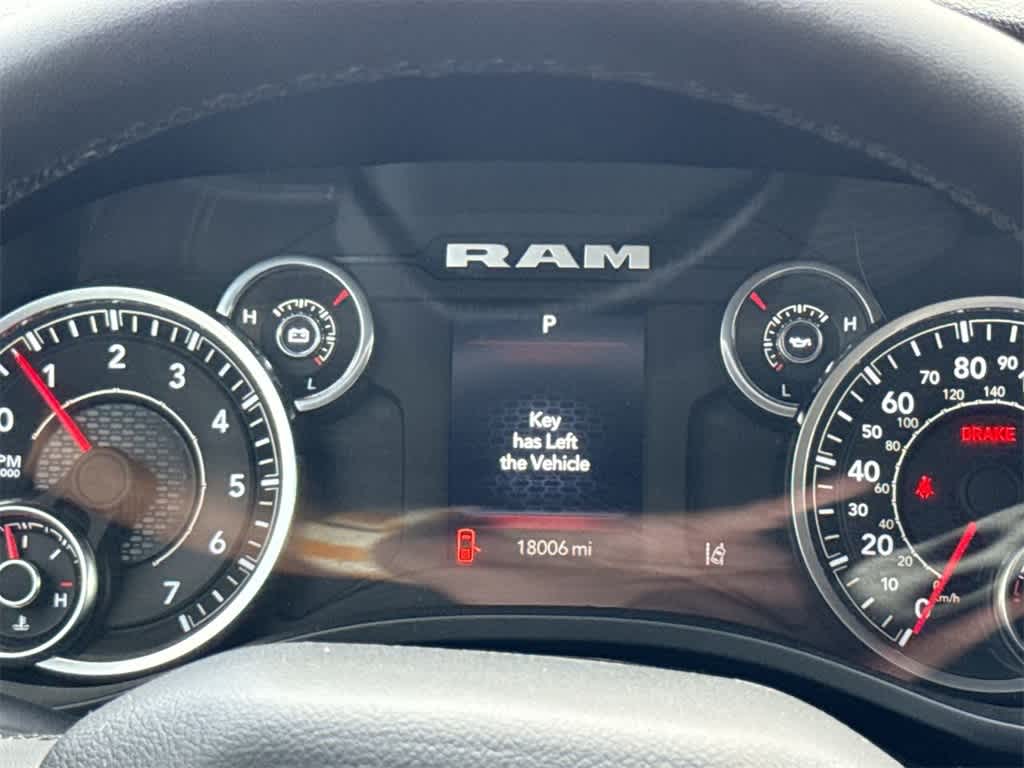 Thumbnail: 2025 RAM 1500 - 18